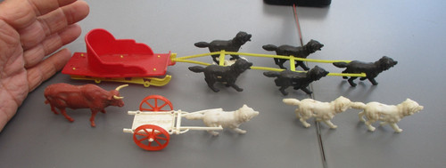 Anciennes figurines plastique - anciennes,