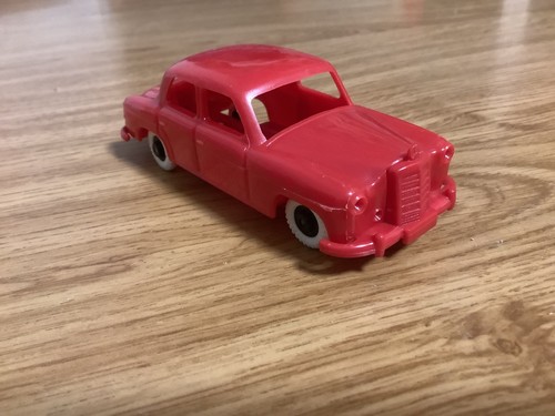 Bella mercedes 220 - bella,