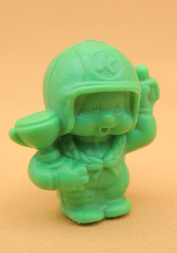 Bonux kiki figurine pilote - kiki,