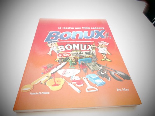Livre sur les jouets bonux - livre,